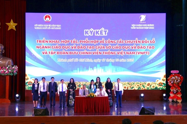 VNPT TP.HCM và sở GD&ĐT bắt tay thúc đẩy chuyển đổi số giáo dục - Ảnh 1