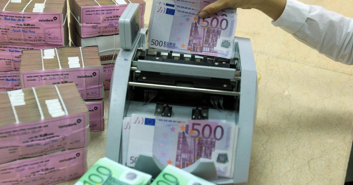 Giá USD hôm nay 21.10.2025: Ngân hàng giảm nhẹ cùng euro, bảng Anh