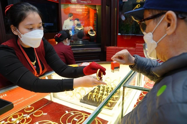 Mua vàng thanh toán bằng thẻ tín dụng, voucher là không hợp lệ - Ảnh 1