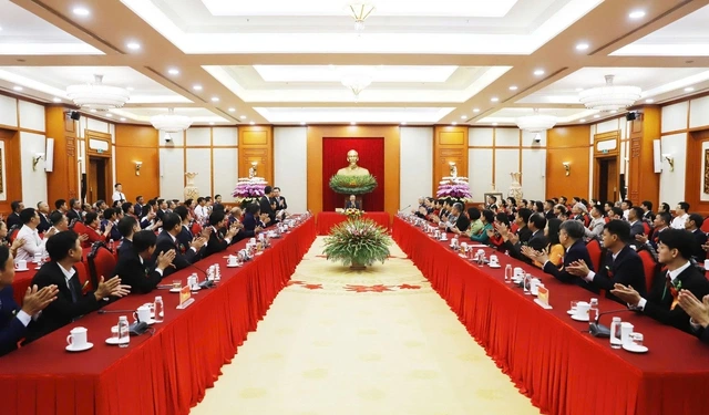 Tổng Bí thư biểu dương ngân hàng chính sách xã hội là chỗ dựa tin cậy của nông dân - Ảnh 2