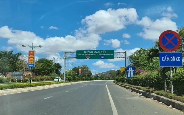 'Nút thắt' rừng cản tiến độ hai dự án cao tốc ở Lâm Đồng - Ảnh 1