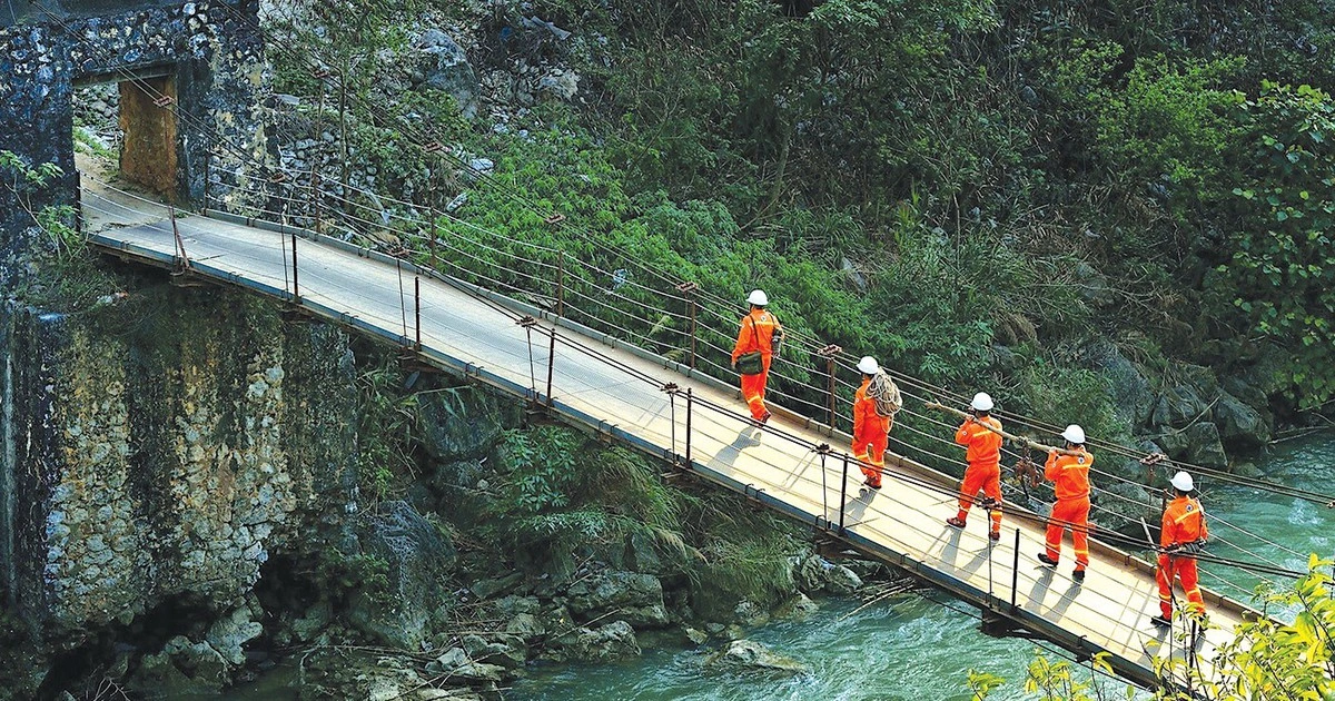 Tổng công ty Điện lực miền Bắc: Tự hào chặng đường 56 năm
