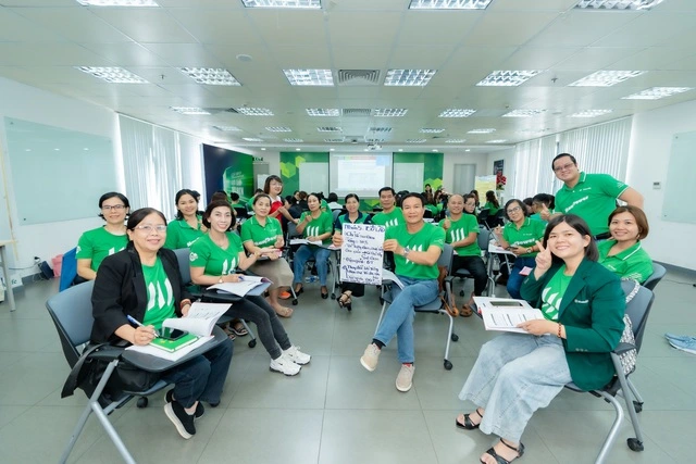 Tư vấn viên bảo hiểm Manulife được đào tạo kiến thức sức khỏe cộng đồng - Ảnh 2