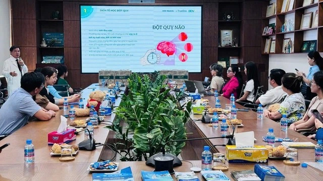 BIDV MetLife đồng hành nâng cao hiểu biết phòng đột quỵ cho khách hàng - Ảnh 1