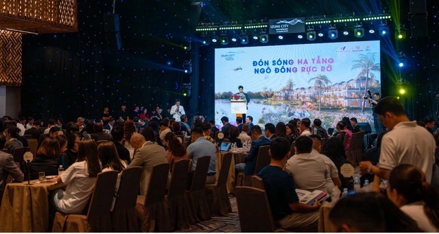 BĐS phía Đông TP.HCM bứt phá từ hạ tầng ‘tỉ đô’, lực hút từ vùng giá ‘trũng’ - Ảnh 1