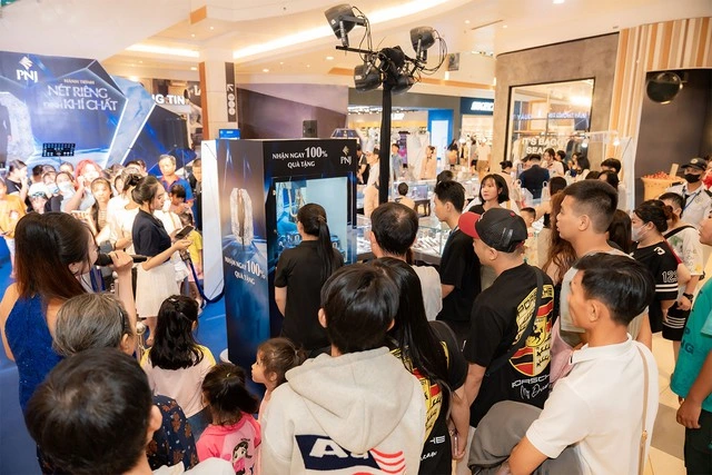 PNJ mang lại trải nghiệm đáng nhớ dịp 20.10 với sự kiện ‘Nét riêng định khí chất’ - Ảnh 1