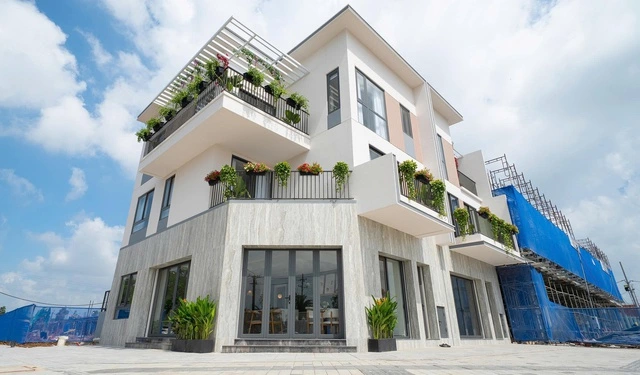 Đến năm 2030, TP.HCM cần 974.000 căn nhà ở xã hội - Ảnh 2