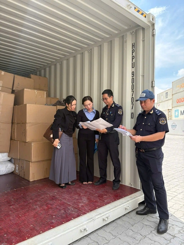 Chi cục Hải quan Khu vực II Siết chặt chống buôn lậu, gian lận thương mại - Ảnh 2