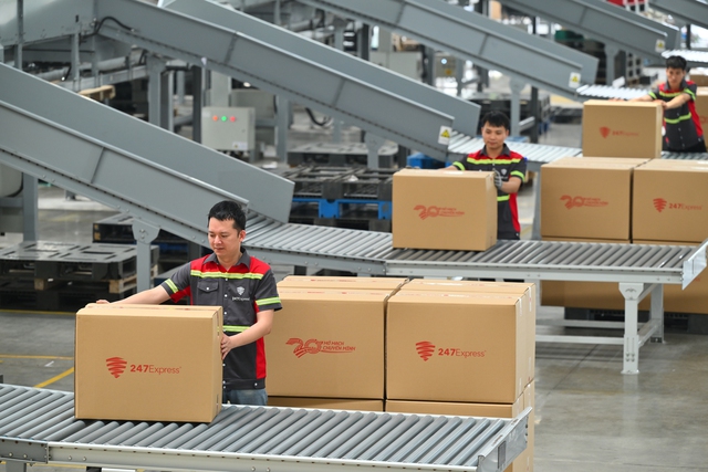 Đội ngũ nhân sự 247Express: Hành trình 20 năm gắn kết, trưởng thành và bứt phá - Ảnh 2