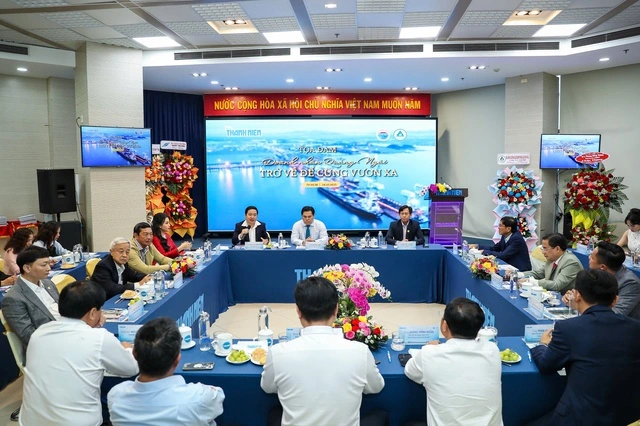 Quảng Ngãi có tiềm năng phát triển du lịch, kinh tế biển - Ảnh 1