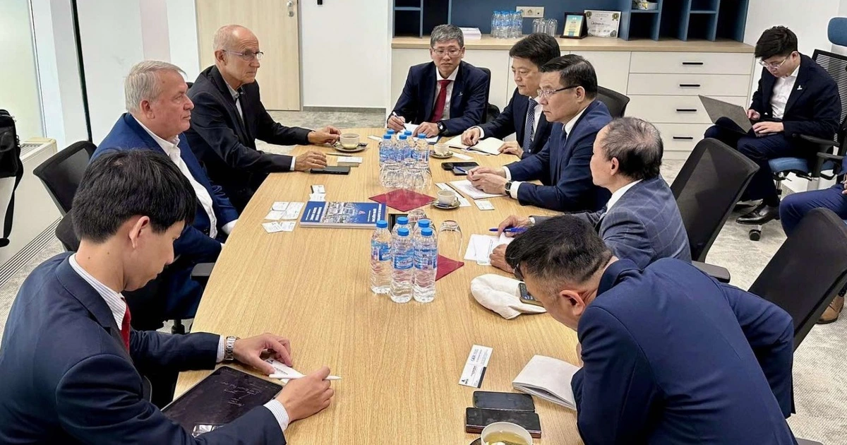 Petrovietnam hợp tác với Bulgaria phát triển năng lượng sạch, điện hạt nhân