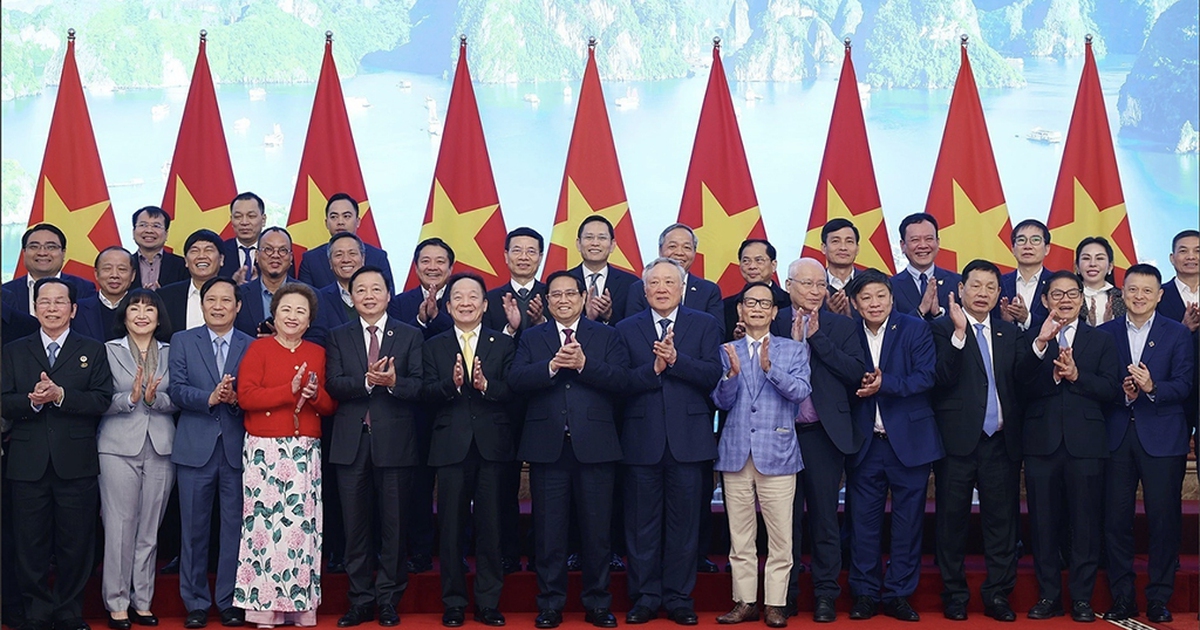 Cùng đất nước viết tiếp những kỳ tích