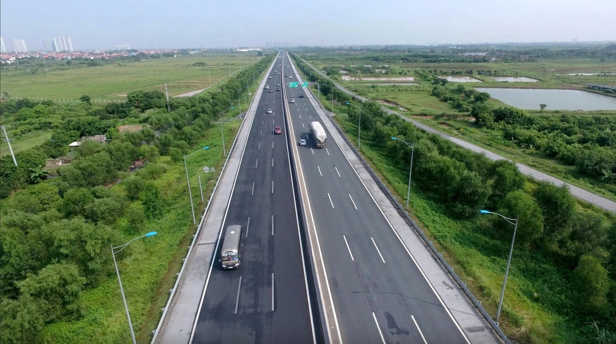 Những công trình chở khát vọng vươn mình của dân tộc - Ảnh 3