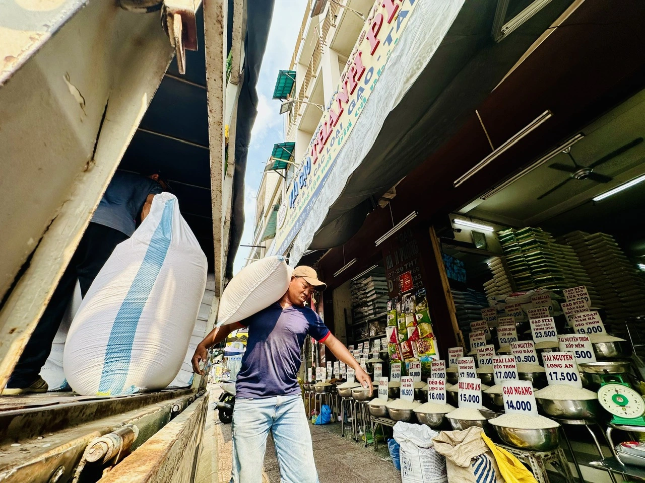 Gạo Việt 'giải mã' thị trường Philippines - Ảnh 1