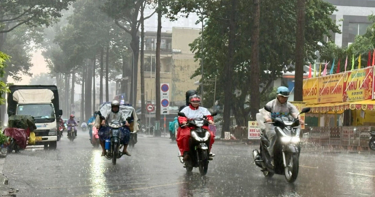 Trời vẫn âm u, thời tiết TP.HCM hôm nay sẽ có mưa?