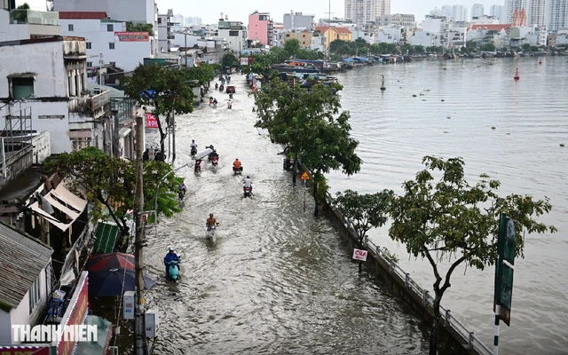 Đợt triều cường hiện tại còn kéo dài bao lâu? - Ảnh 1