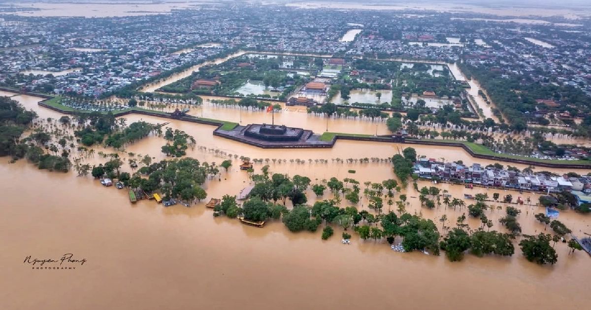 Huế lũ lên lại, sông Thu Bồn có thể đạt đỉnh 61 năm