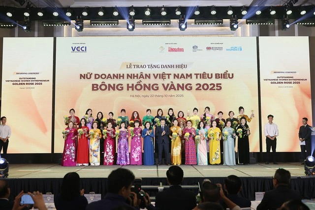 Huỳnh Bích Ngọc - ‘Bông hồng vàng’ 2025 và hành trình 46 năm cùng Tập đoàn TTC - Ảnh 3