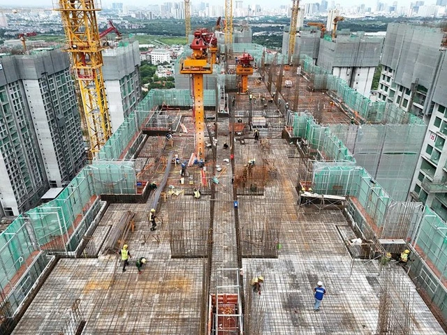 Thủ tướng yêu cầu báo cáo chính sách thuế bất động sản trước 15.10 - Ảnh 1