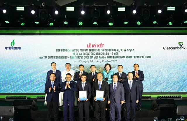 Ký hợp đồng tín dụng hơn 1 tỉ USD cho chuỗi dự án khí điện lô B-Ô Môn - Ảnh 1