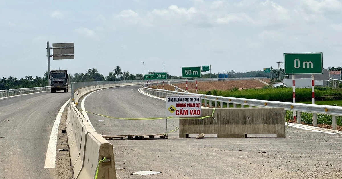 Cao tốc Quảng Ngãi - Hoài Nhơn vướng mặt bằng, nguy cơ ảnh hưởng tiến độ