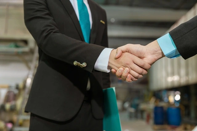 ABBANK đạt 128% kế hoạch lợi nhuận năm 2025, được chấp thuận tăng vốn điều lệ - Ảnh 4