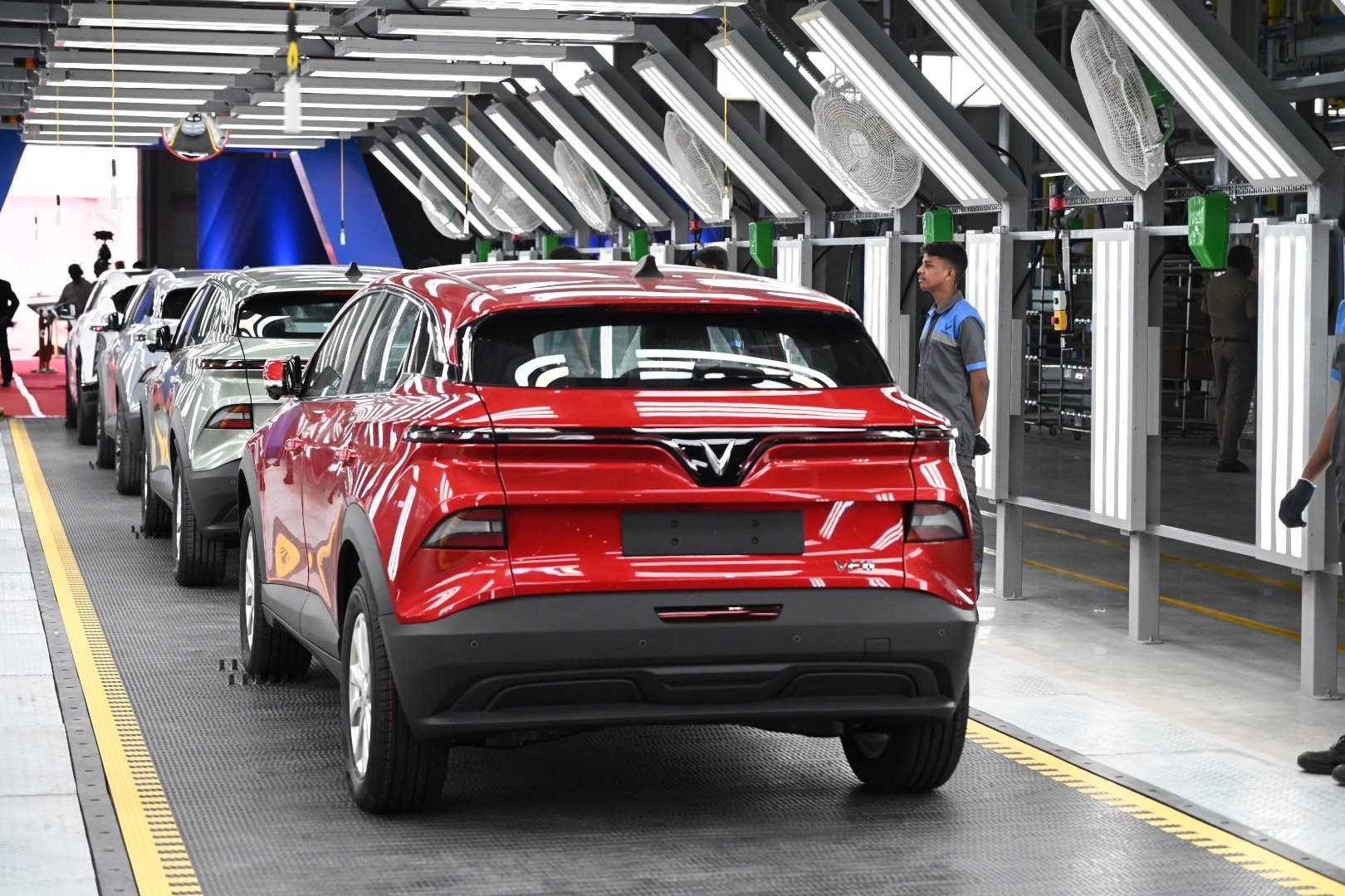 Quốc gia châu Á tỷ dân này cùng lúc đón VinFast và Tesla, nhưng 'gã khổng lồ Mỹ' đang đuối hơn? - Ảnh 5