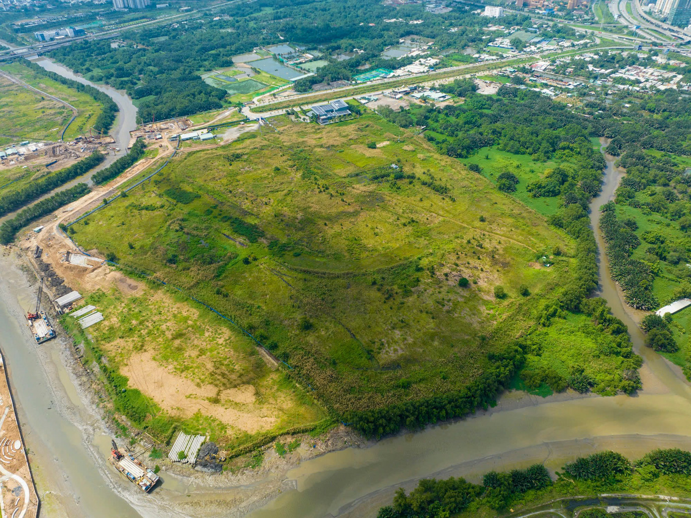 Toàn cảnh khu đất sắp xây sân vận động 50.000 chỗ sau hơn 30 năm 'bất động' - Ảnh 11