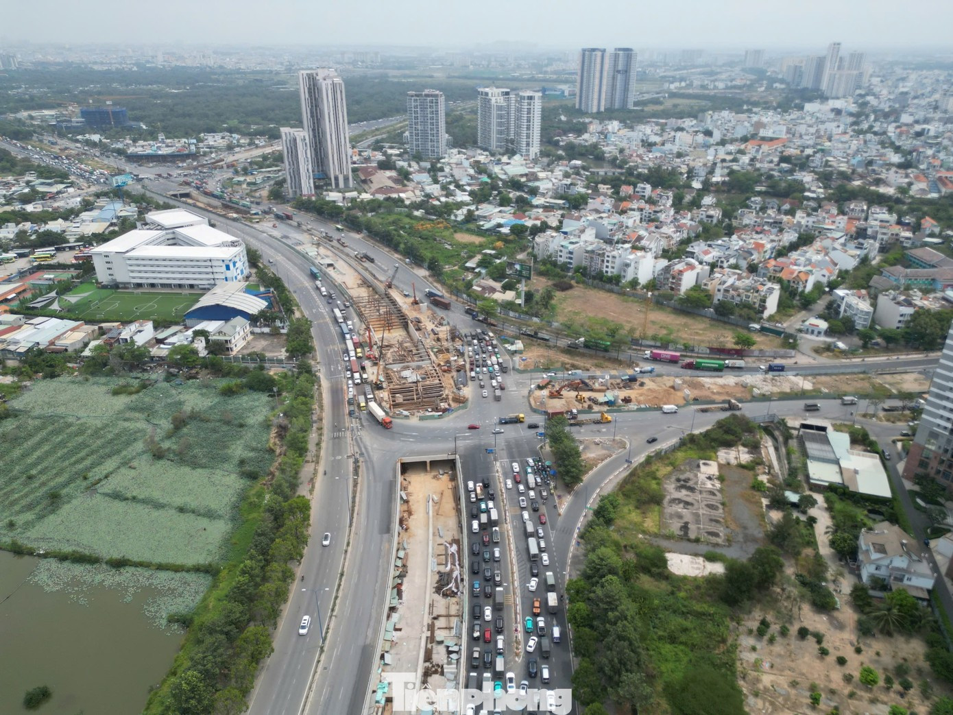 Khu đô thị chồng ranh giới hơn 2 ha đất với dự án nút giao thông lớn nhất TPHCM - Ảnh 2