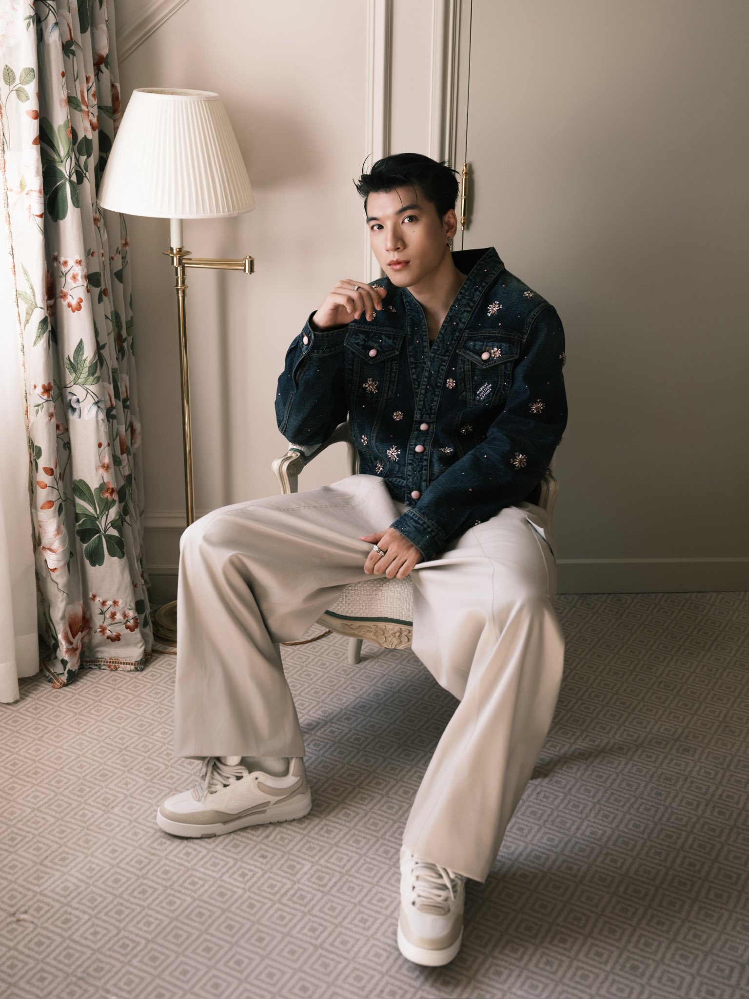 Trụ sở công ty của Sơn Tùng - MTP, Hà Anh Tuấn, Hiếu Thứ Hai: Người ở toà nhà chọc trời "trung tâm của trung tâm", người đặt tại nhà 3 tầng nép mình trong ngõ nhỏ - Ảnh 11