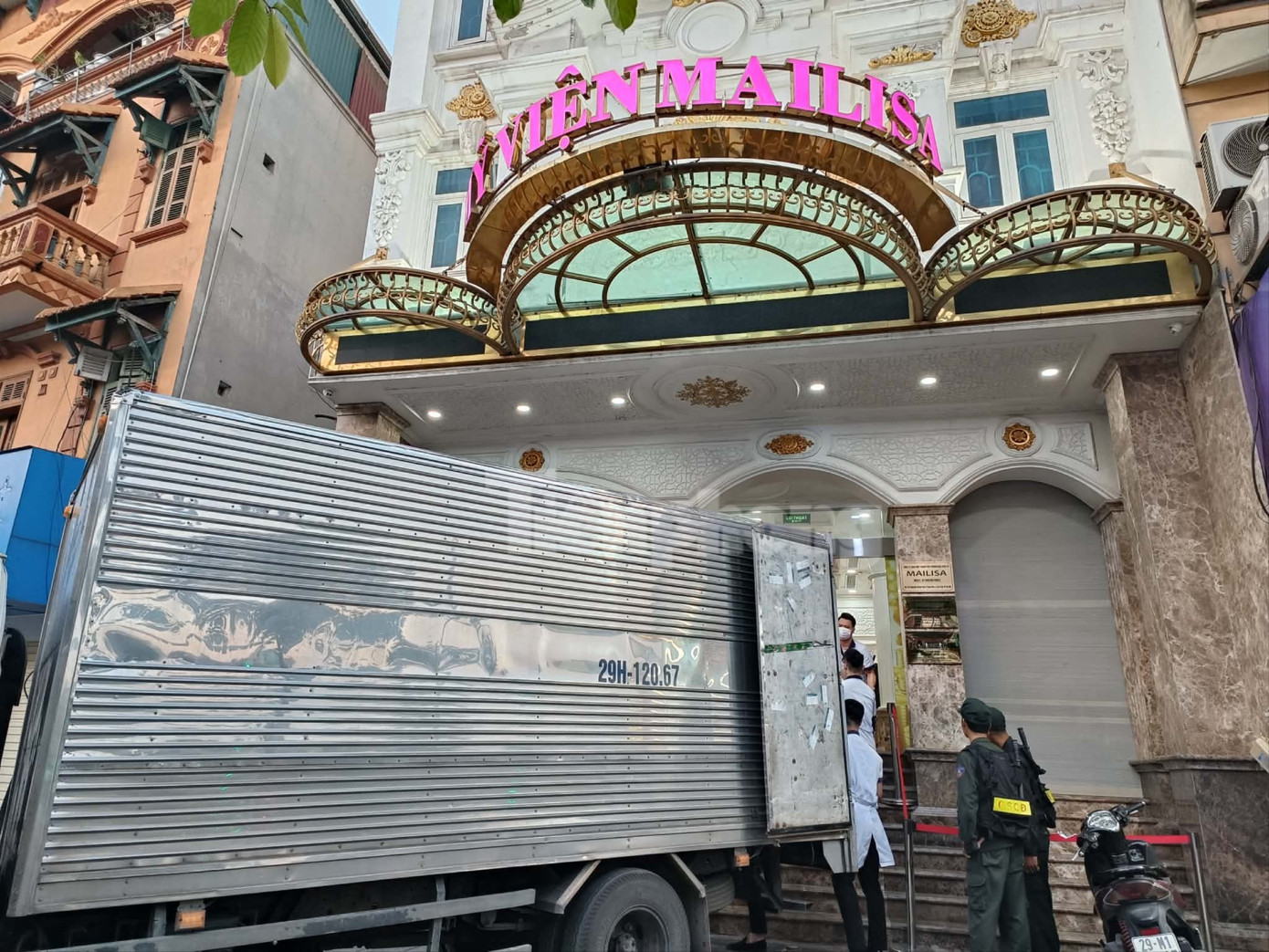 Khám xét cả ngày, công an thu giữ nhiều tài liệu tại Mailisa Hà Nội, Đắk Lắk - Ảnh 13