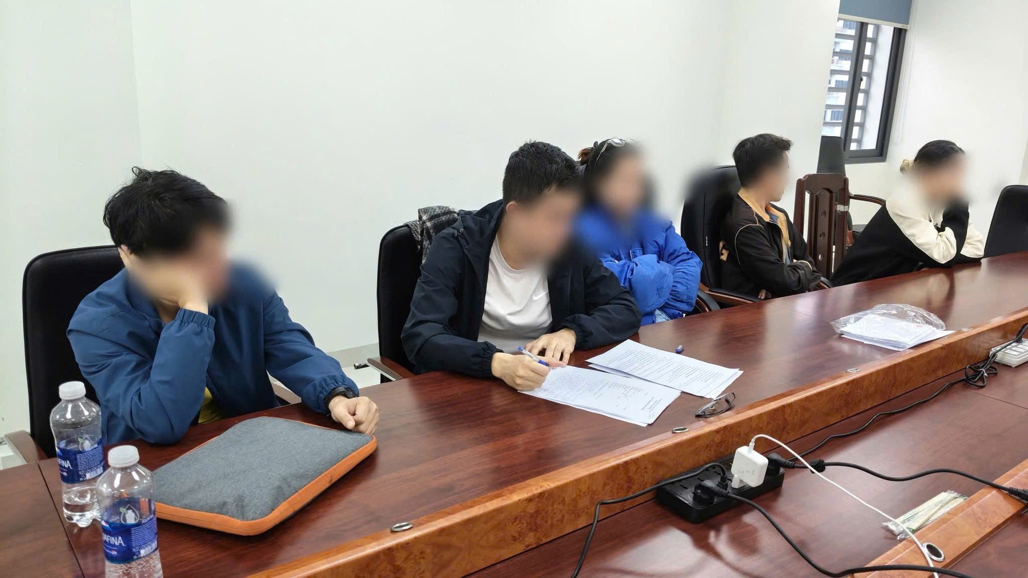 Đường dây tiền ảo TOSI chiếm đoạt 90 tỉ đồng, giăng bẫy hơn 8.000 người - Ảnh 2