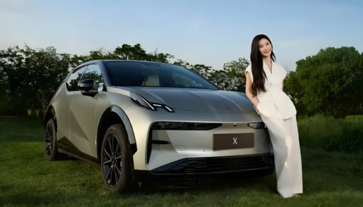 Hãng xe rục rịch về Việt Nam ra mắt SUV nhỏ gọn thế hệ mới: Giá khởi điểm hơn 500 triệu đồng, 1 lần sạc đi hơn 560km - Ảnh 1