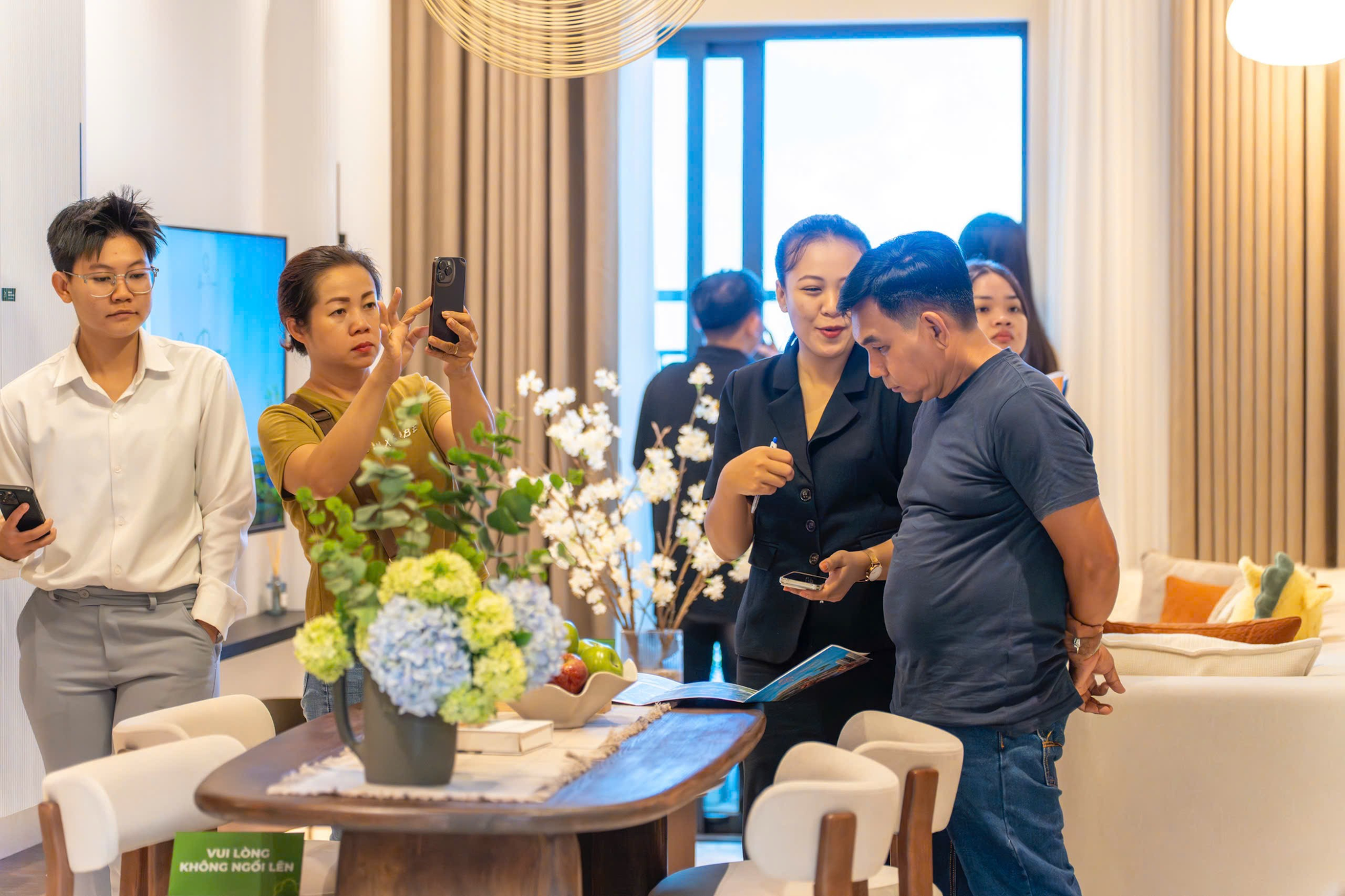 Quy tụ gần 45.000 chuyên gia nước ngoài và quản lý cấp cao, khu vực này đang thiếu căn hộ cao cấp cho thuê - Ảnh 1