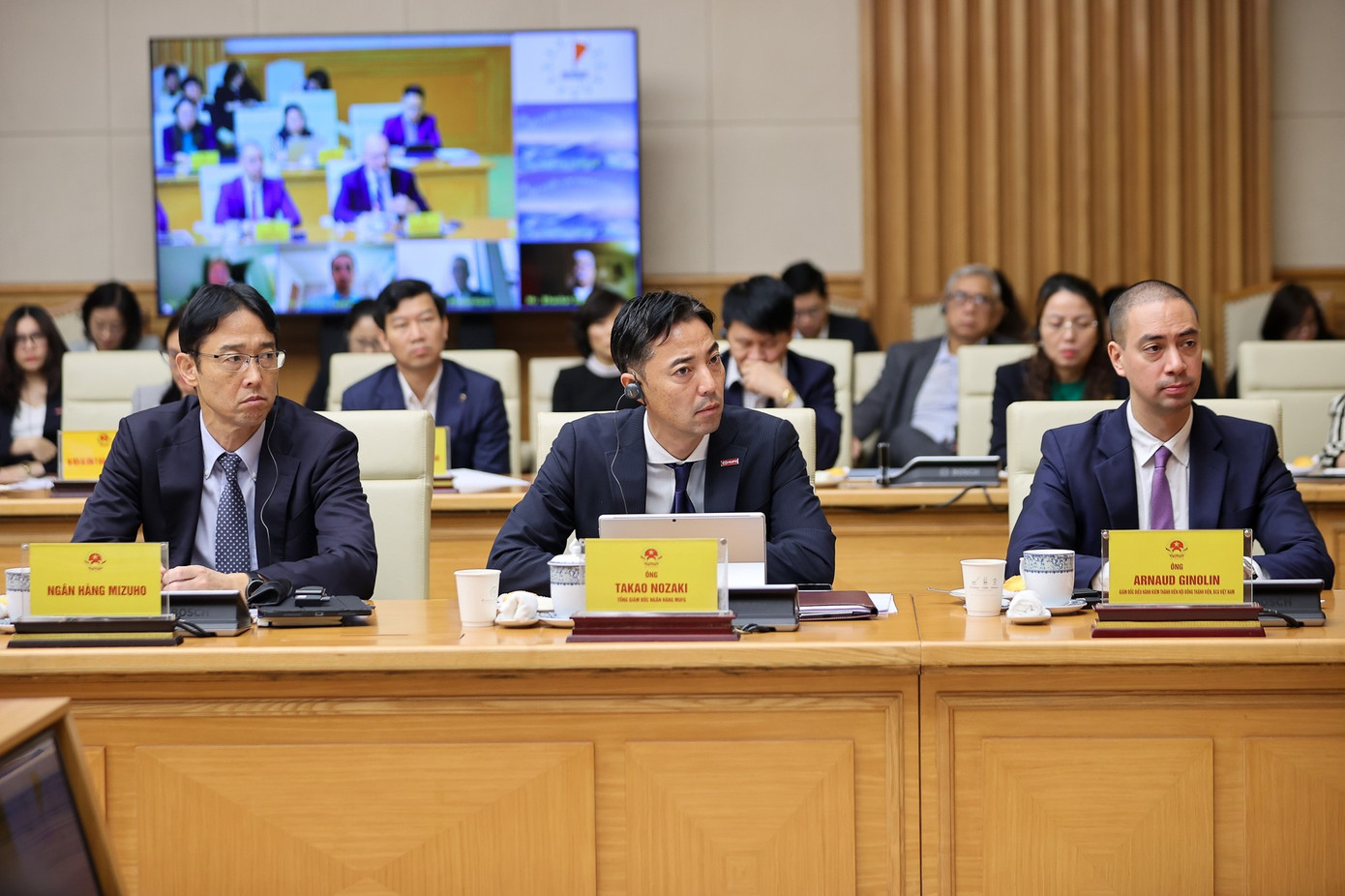 Trung tâm tài chính quốc tế tại Việt Nam sẽ hoạt động ngay trong tháng này - Ảnh 2