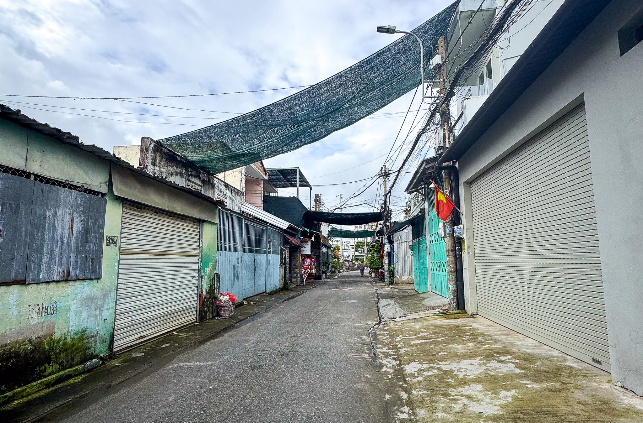 Trụ sở công ty của Sơn Tùng - MTP, Hà Anh Tuấn, Hiếu Thứ Hai: Người ở toà nhà chọc trời "trung tâm của trung tâm", người đặt tại nhà 3 tầng nép mình trong ngõ nhỏ - Ảnh 14