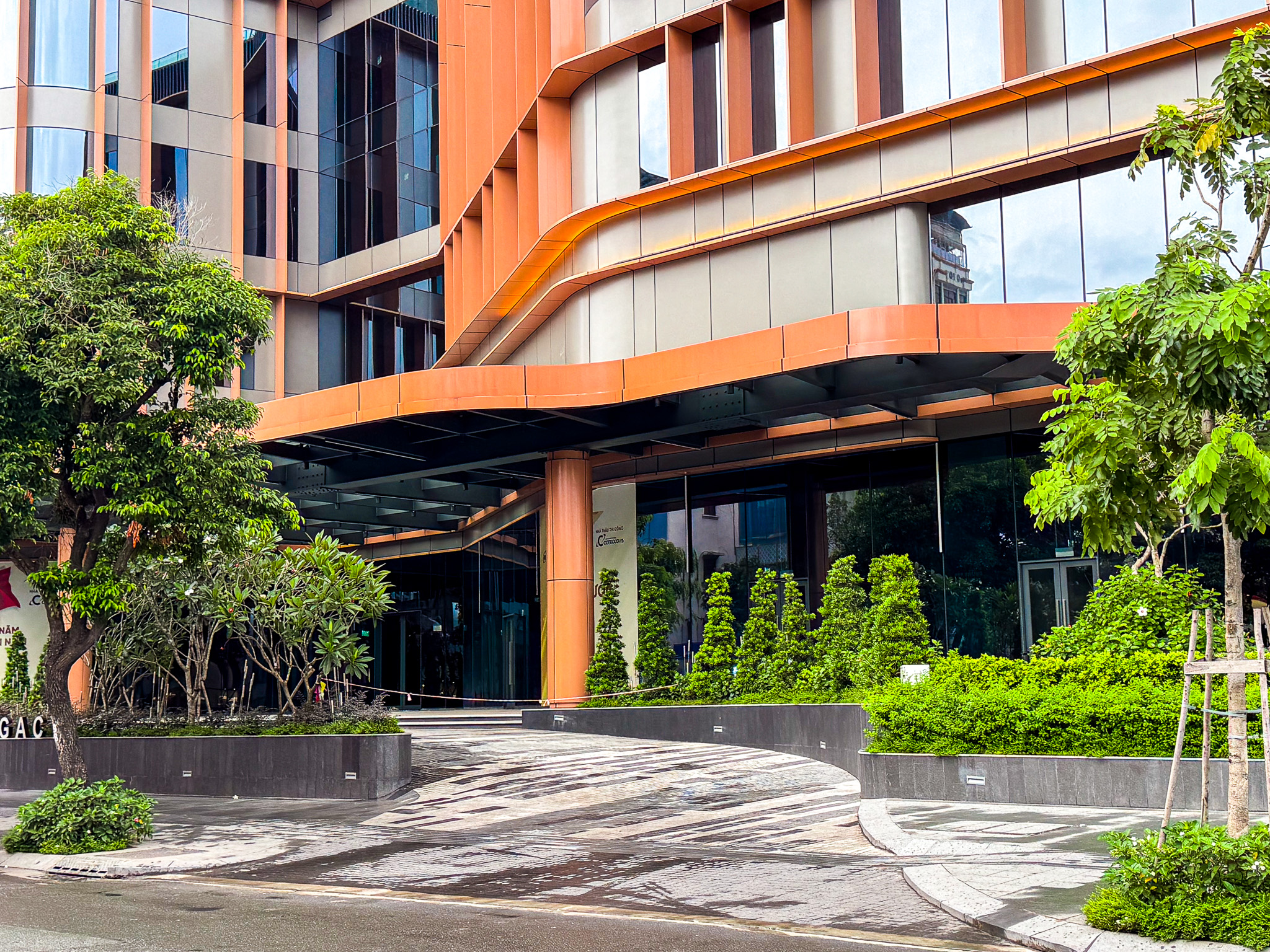 Ngắm cơ ngơi hàng nghìn tỷ của Tập đoàn Trung Thủy - gia đình chồng hoa hậu Đặng Thu Thảo - Ảnh 12