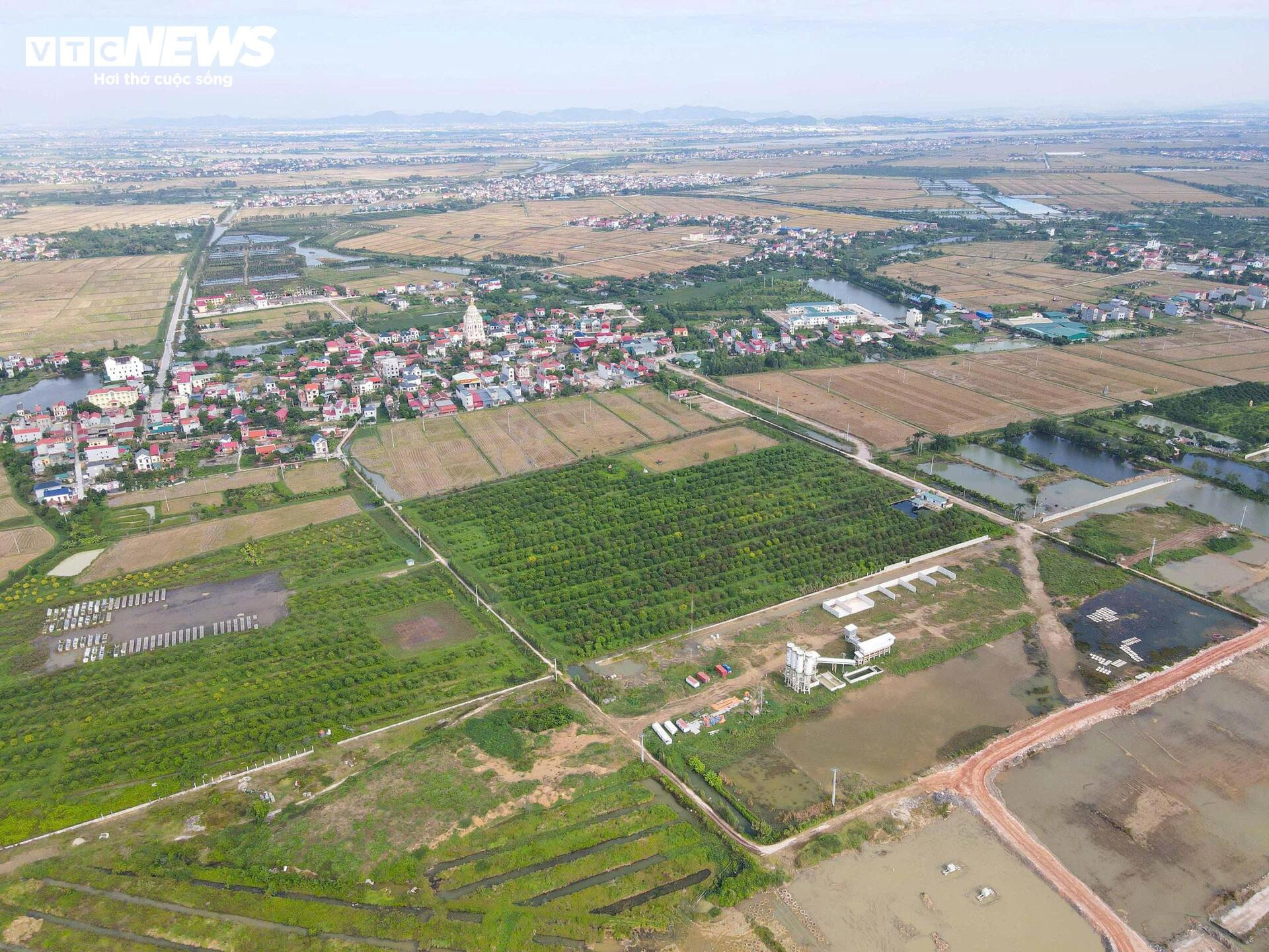 Cận cảnh khu đất gần 2.000 ha xây dựng sân bay lớn nhất miền Bắc - Ảnh 9