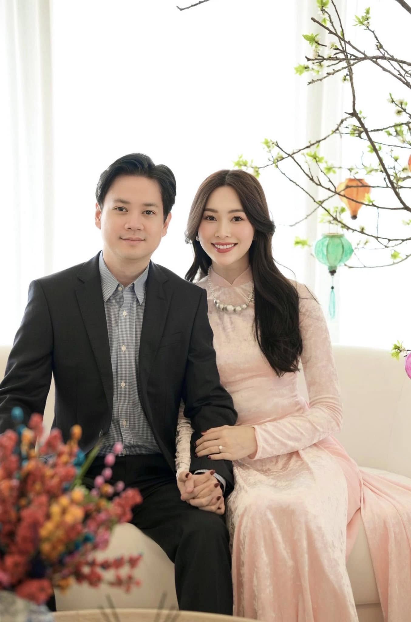 Bất động sản của các nghệ sĩ Việt: Hà Anh Tuấn có duplex trăm tỷ, Đặng Thu Thảo ở biệt thự quận 1, Lý Nhã Kỳ sở hữu cả một lâu đài - Ảnh 16