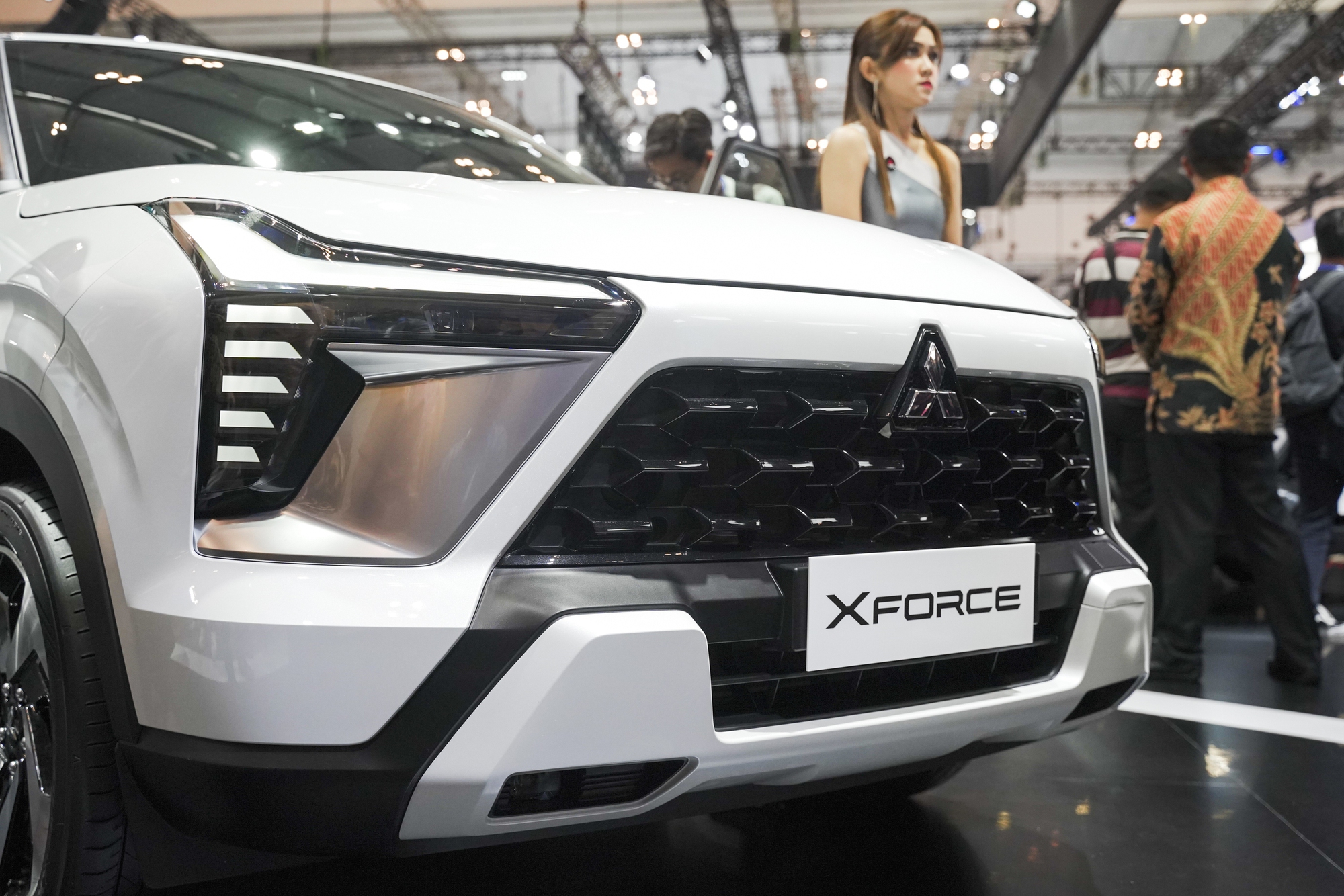 "Ông vua MPV" tại Việt Nam bất ngờ xuống dưới 500 triệu đồng - Ảnh 1