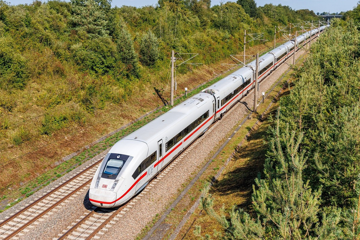 Vốn tỷ USD của công ty đường sắt cao tốc VinSpeed - Ảnh 1