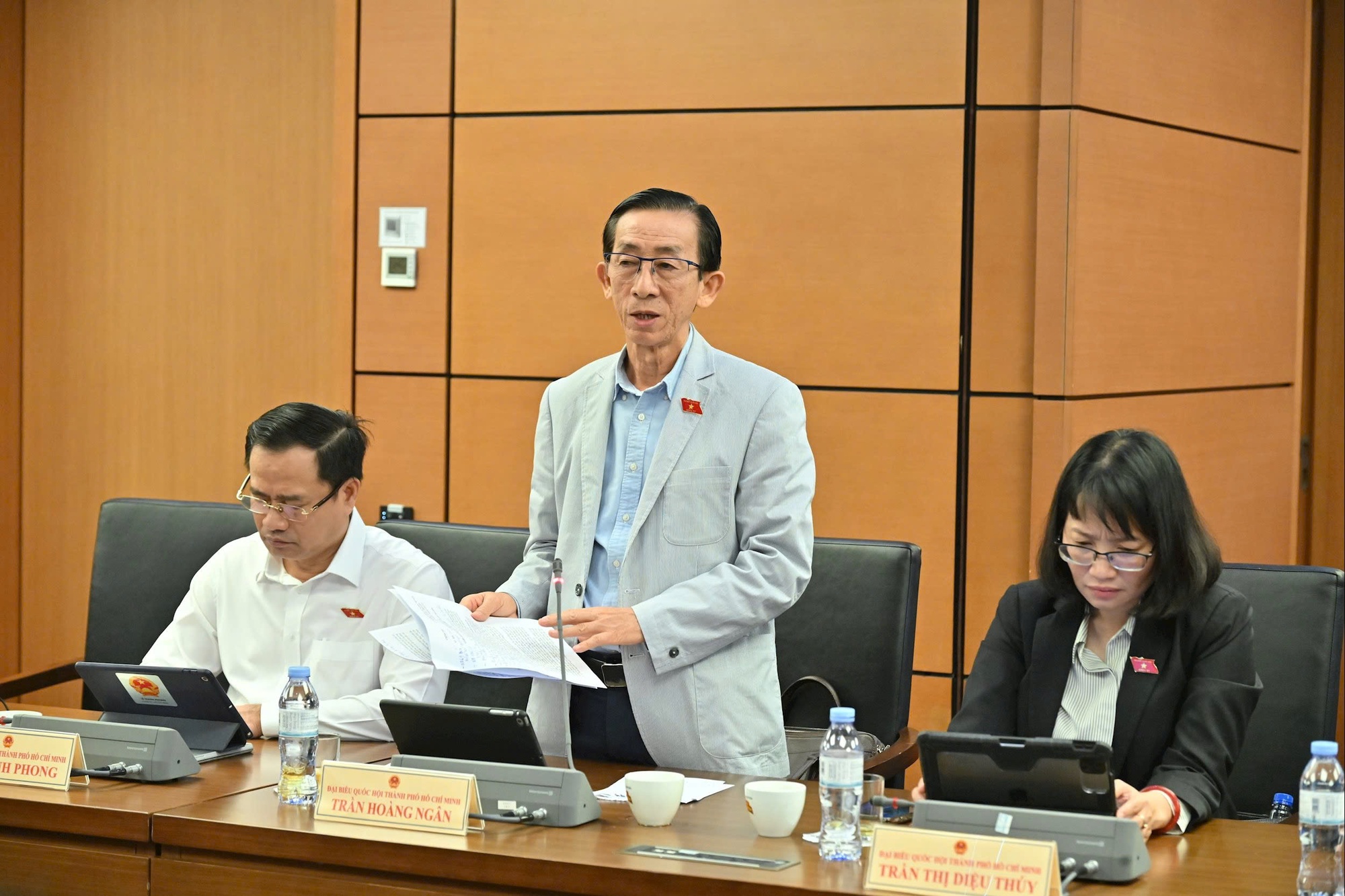 Đưa TP HCM trở thành siêu đô thị - Ảnh 1