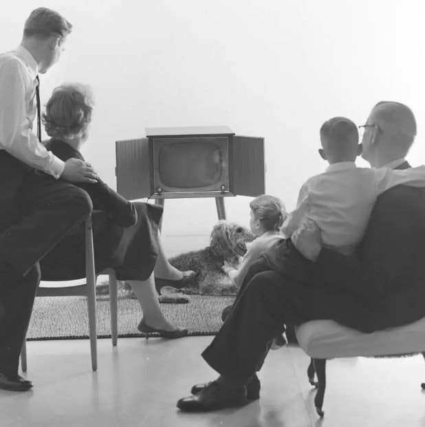 Truyền hình cáp sụt giảm mạnh: Một nửa hộ gia đình Mỹ không dùng dịch vụ, hàng loạt nhà cung cấp bán mảng kinh doanh - Ảnh 3