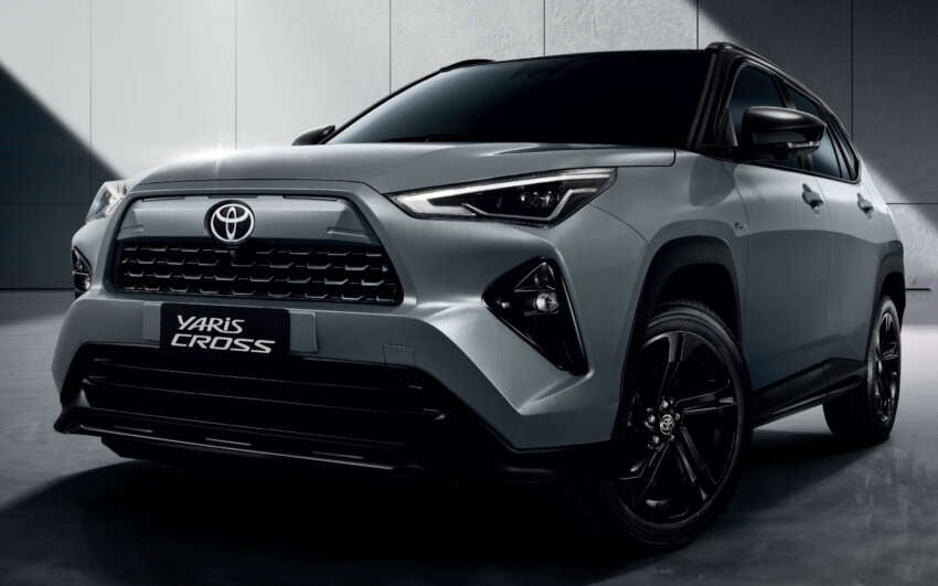 Toyota Yaris Cross thêm bản mới tại thị trường sát Việt Nam: Giá quy đổi 750 triệu đồng, phủ đen toàn thân, giữ nguyên cấu hình hybrid - Ảnh 1