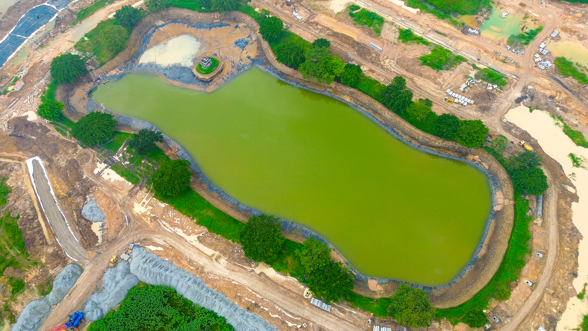 Toàn cảnh dự án một tỷ USD "Hồ Gươm Xanh" bỏ hoang hơn 20 năm nay có diễn biến mới - Ảnh 3