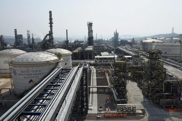 Các tập đoàn phương Tây thu lợi lớn khi Kyiv tấn công nhà máy lọc dầu - Ảnh 6