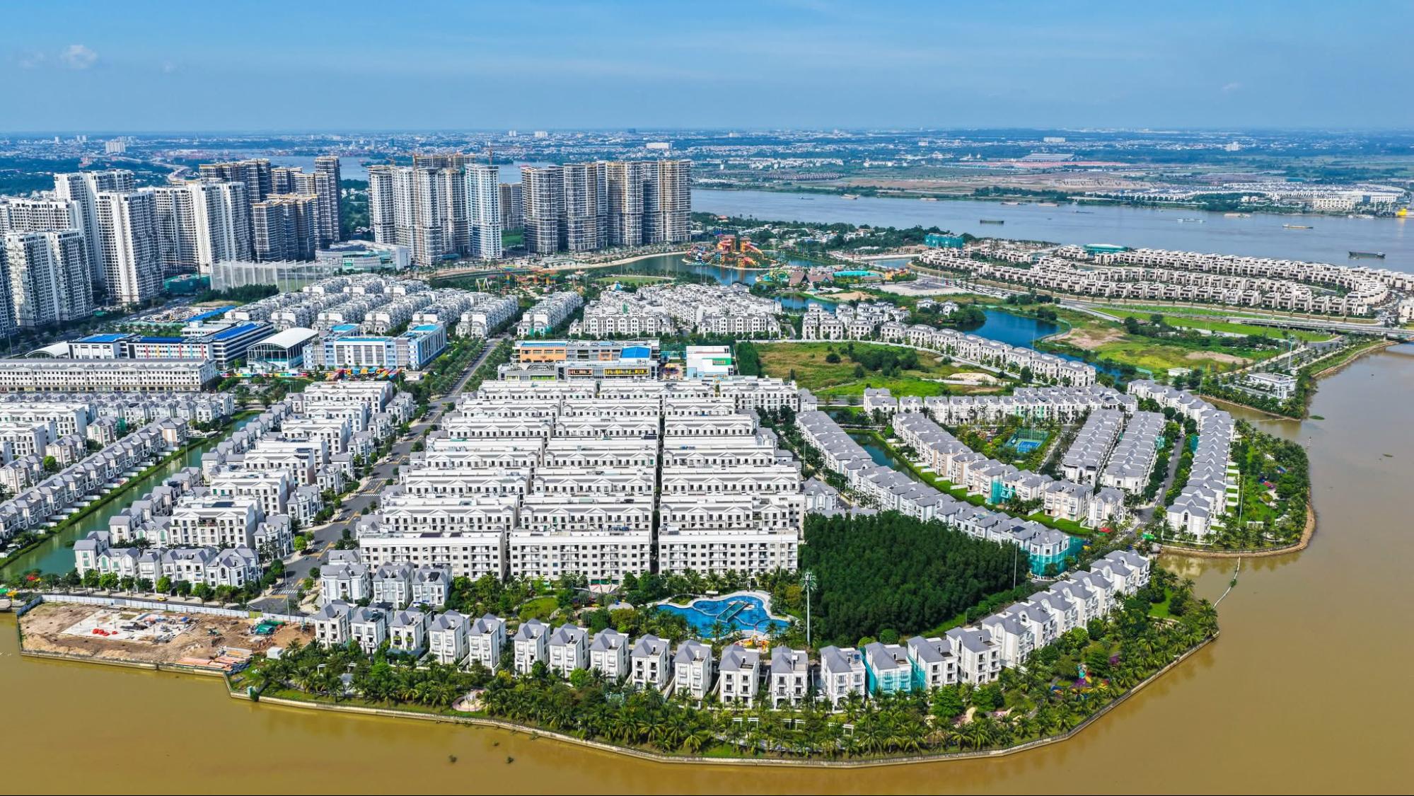 Toàn cảnh khu vực sẽ xây cầu hơn 11.000 tỷ đồng, nằm cạnh khúc sông mỗi km ‘cõng’ một tỷ USD giá trị bất động sản ở TP.HCM - Ảnh 4