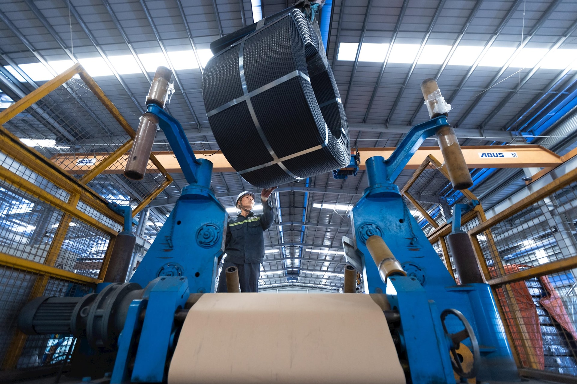 Hàng nghìn tấn loại thép cường độ cao duy nhất Hòa Phát sản xuất được tại Việt Nam được dùng tại Sân bay Long Thành, các dự án cao tốc, Aeon Mall, Vinhomes - Ảnh 1