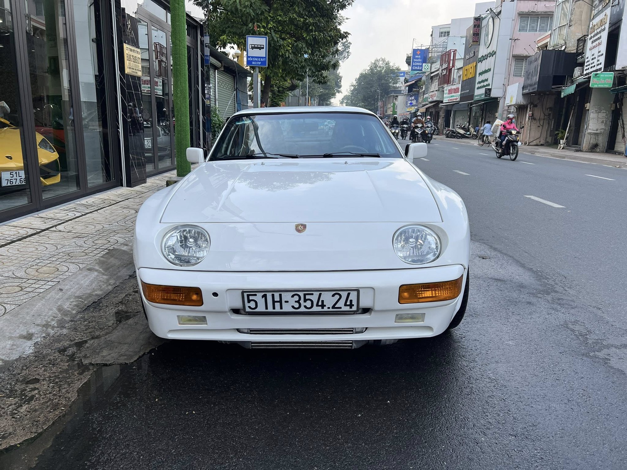 Porsche 944 thứ hai của ông Đặng Lê Nguyên Vũ xuống phố: Có chi tiết hiếm thấy, diện mạo lạ khác hẳn nguyên bản - Ảnh 2