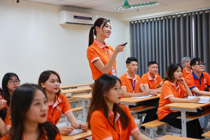 Lương của giảng viên đại học tăng thế nào từ 1/1/2026? - Ảnh 1